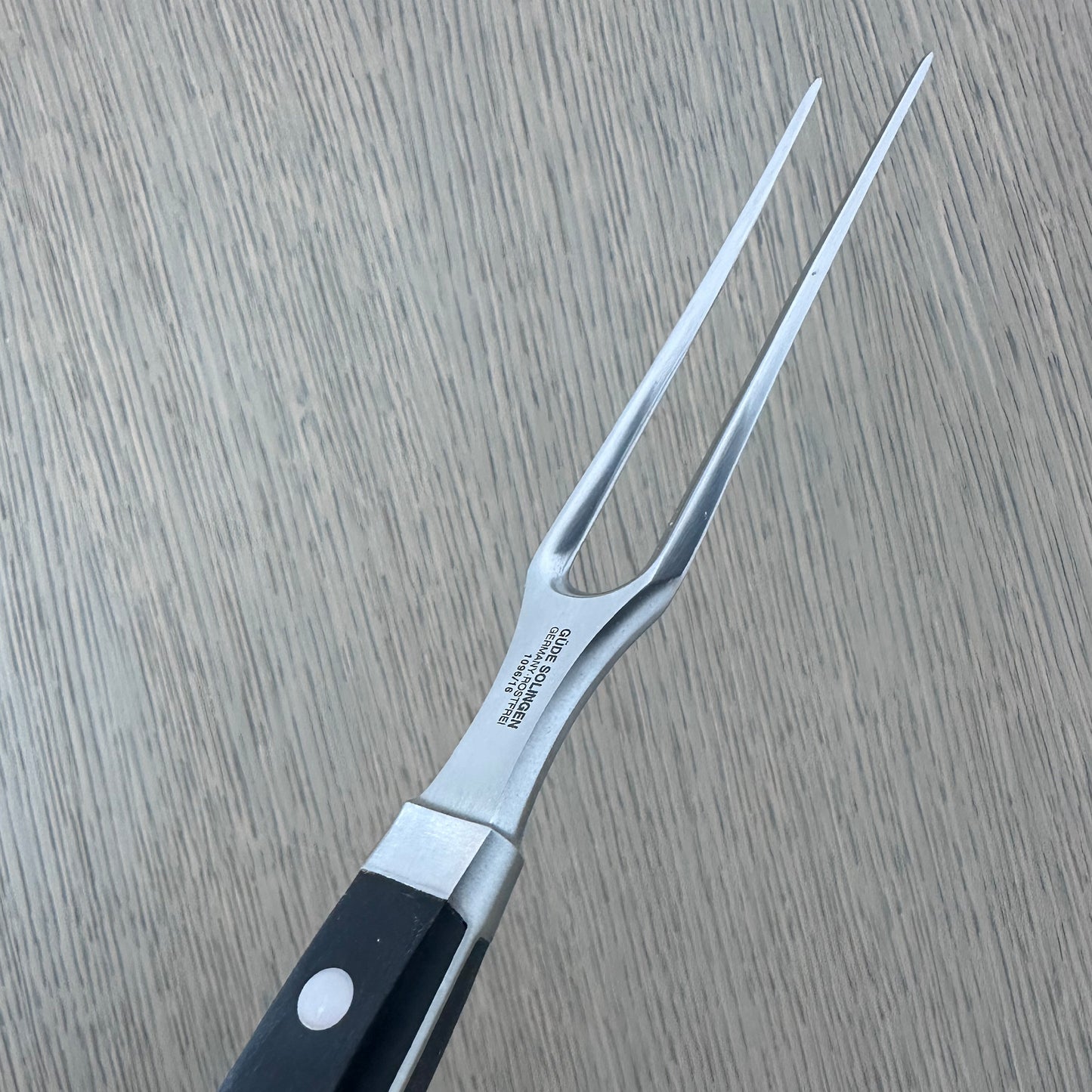 Gude Alpha Series Forged Double Bolster Meat Fork 6-in, Black Hostaform Handle – Gude Shop USA