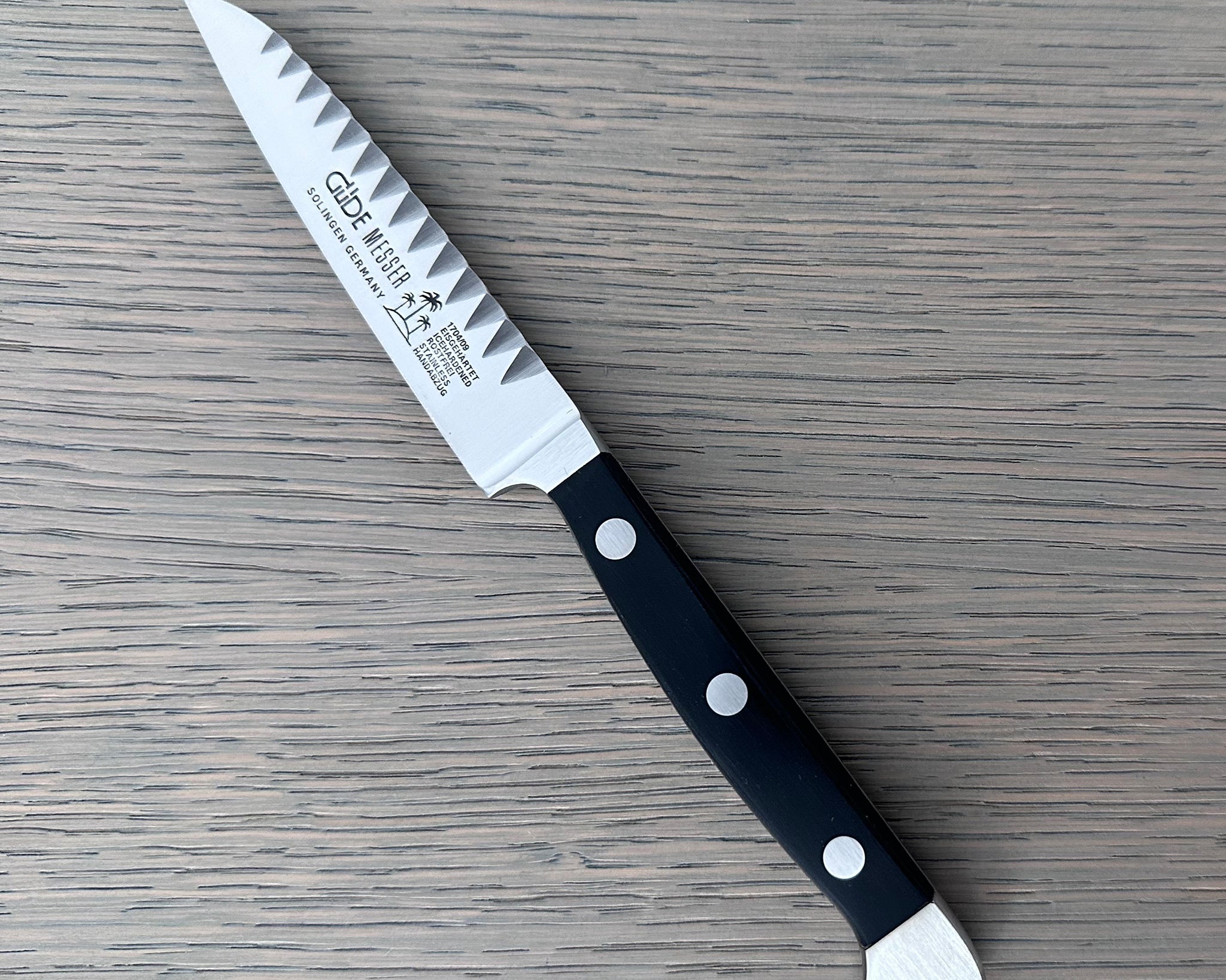 Güde Alpha Decorating Knife 3.5-in with black Hostaform handle, hand-forged in Solingen, Germany