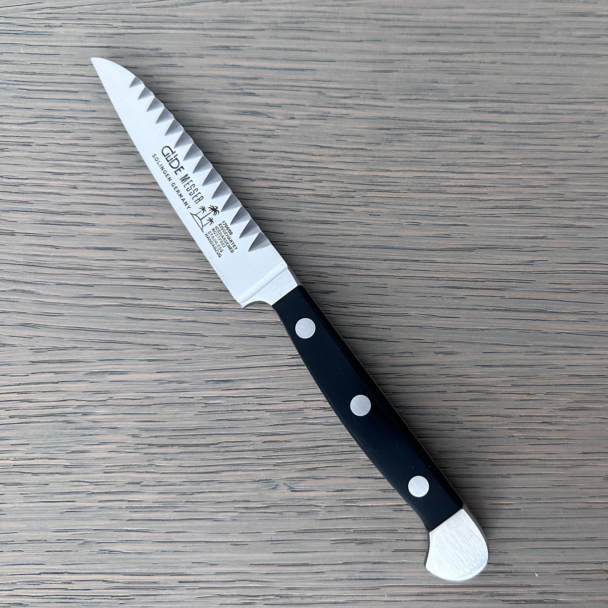 Güde Alpha Decorating Knife 3.5-in with black Hostaform handle, hand-forged in Solingen, Germany