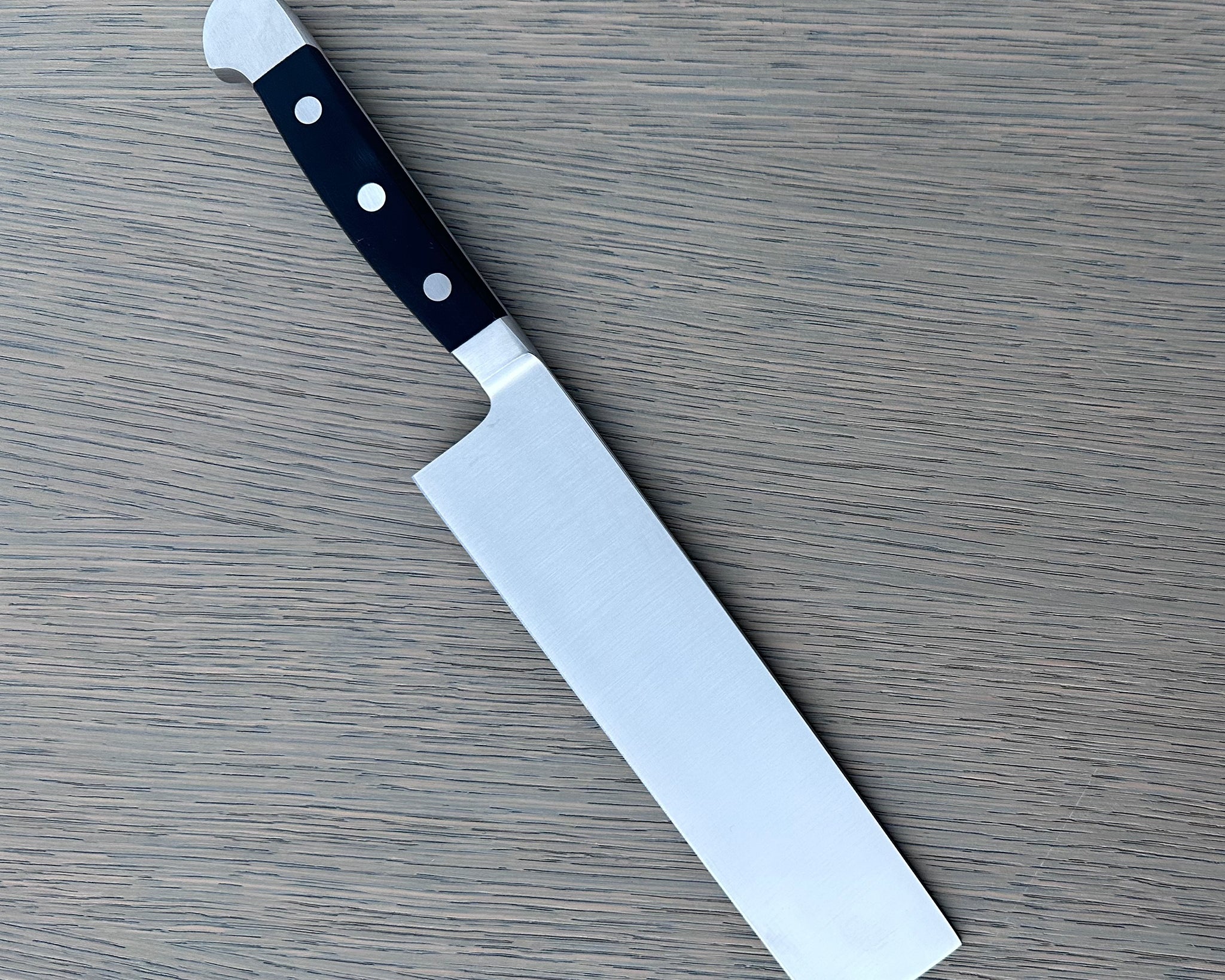Güde Alpha Nakiri Knife 7-inch, straight-edged Japanese knife for vegetable cuts