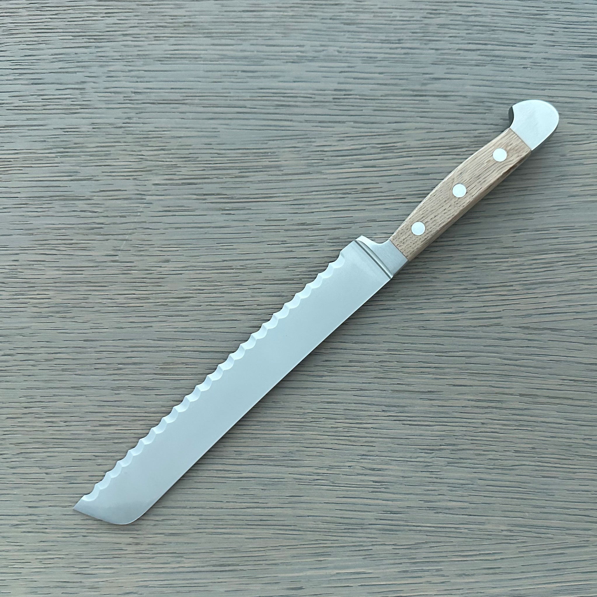 Güde Alpha Barrel Oak Bread Knife 8" – Gude Shop USA