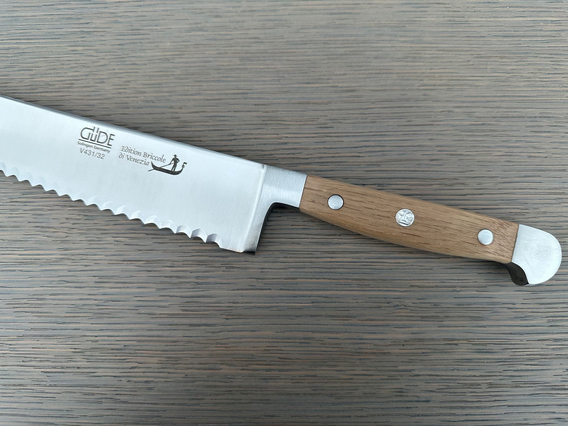 Güde Alpha Briccole Di Venezia Bread Knife 12" | Hand-Forged German Serrated Knife for Right & Left-Handed Use - Gude Shop USA