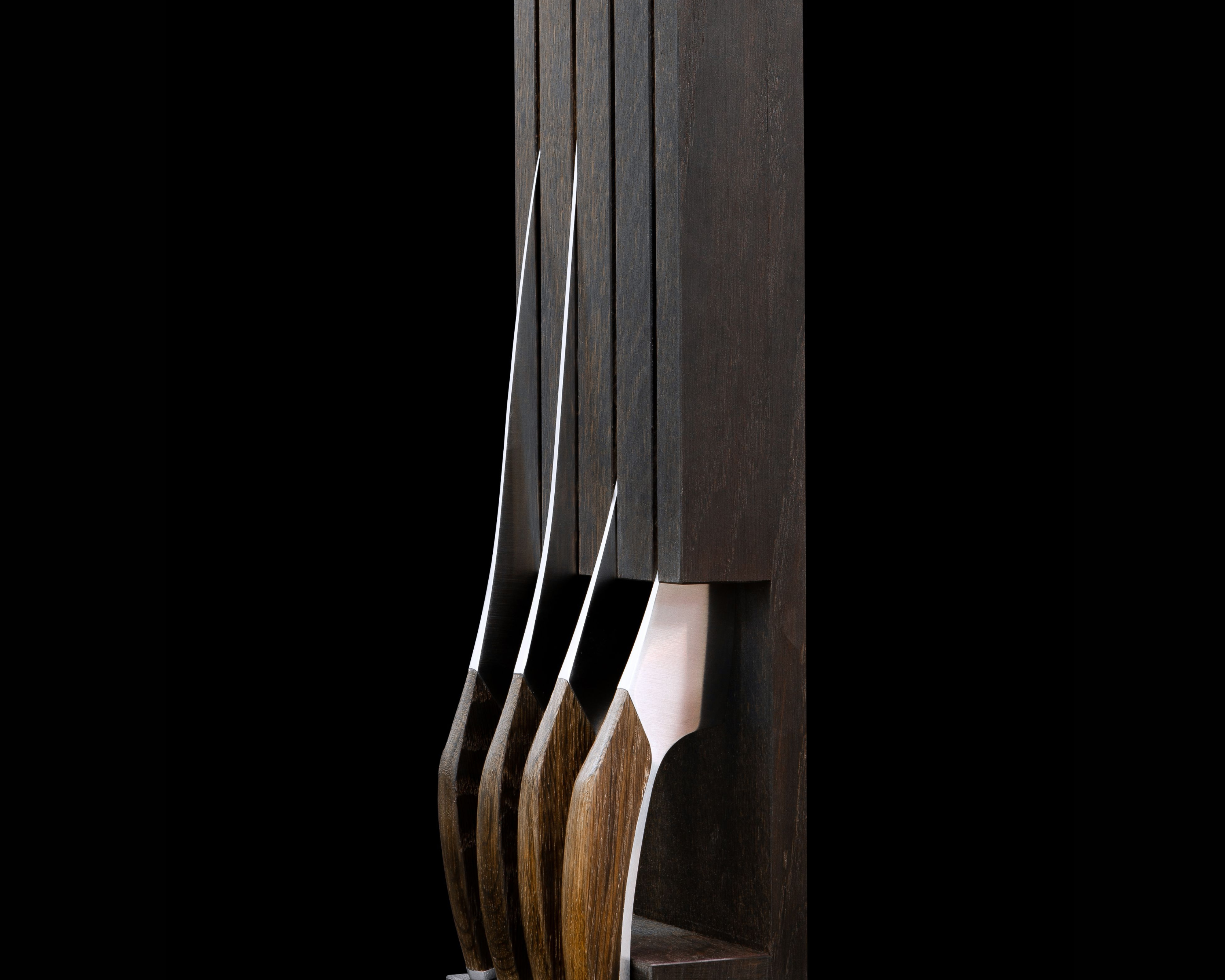 Güde SYNCHROS knife storage case in flamed oak wood, holds all four SYNCHROS knives