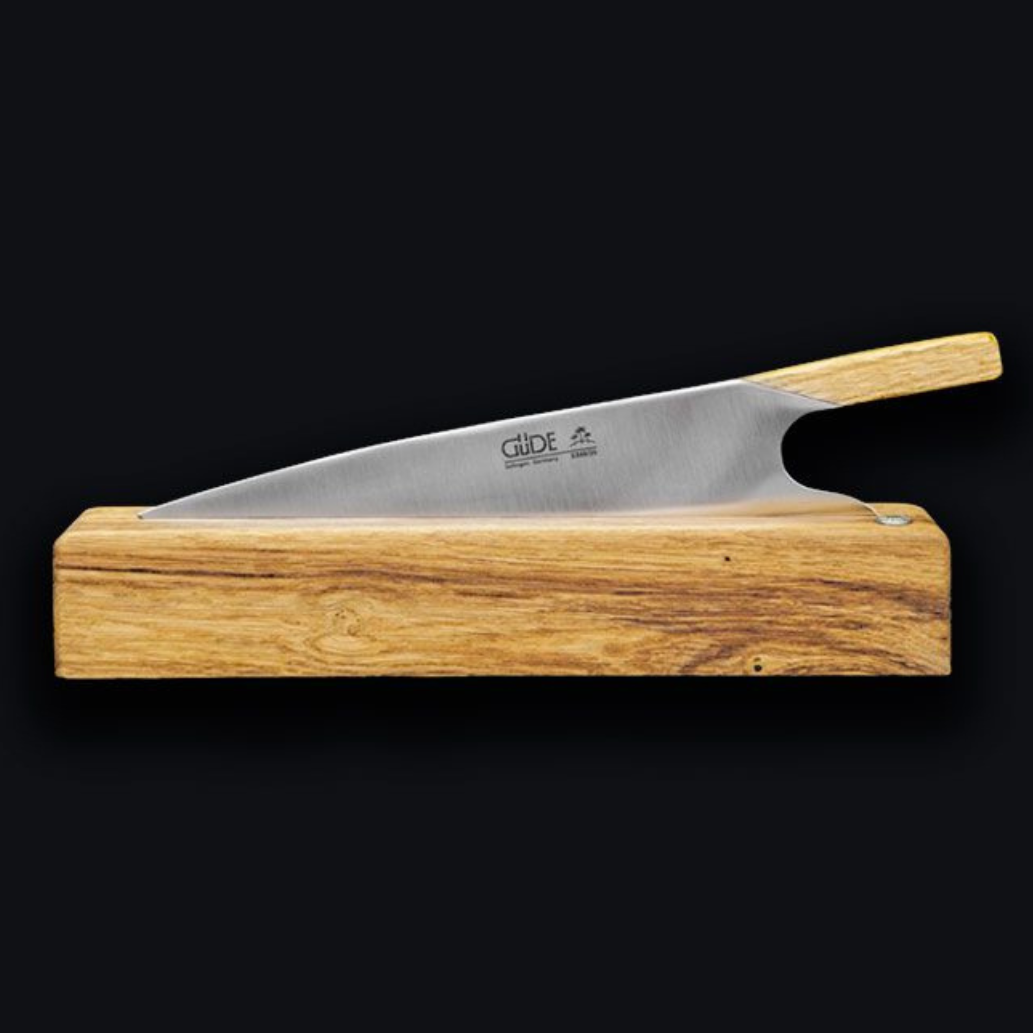 Güde oak wood stand made in Solingen, mostly by hand, for THE KNIFE