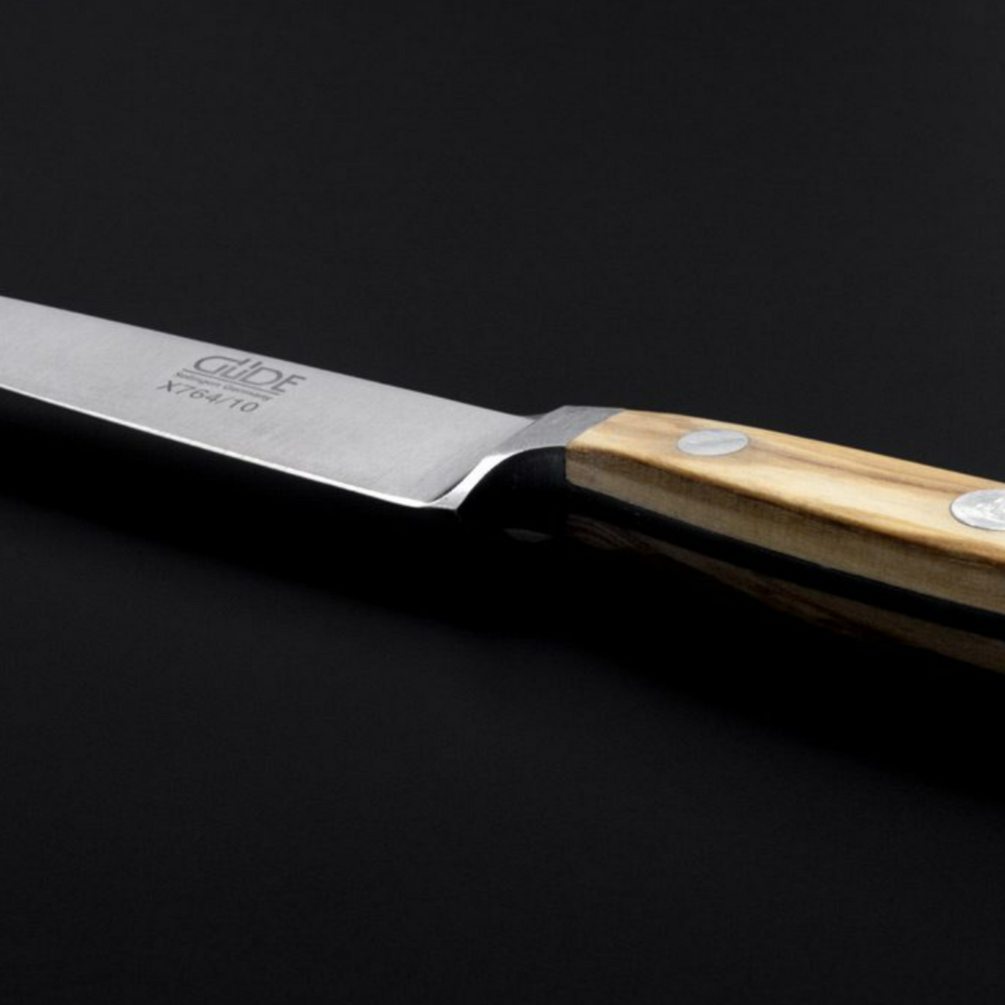 Gude Alpha Olive Series Forged Double Bolster Steak Knife 4 1/2", Olivewood Handle and Serrated Blade - GuedeUSA