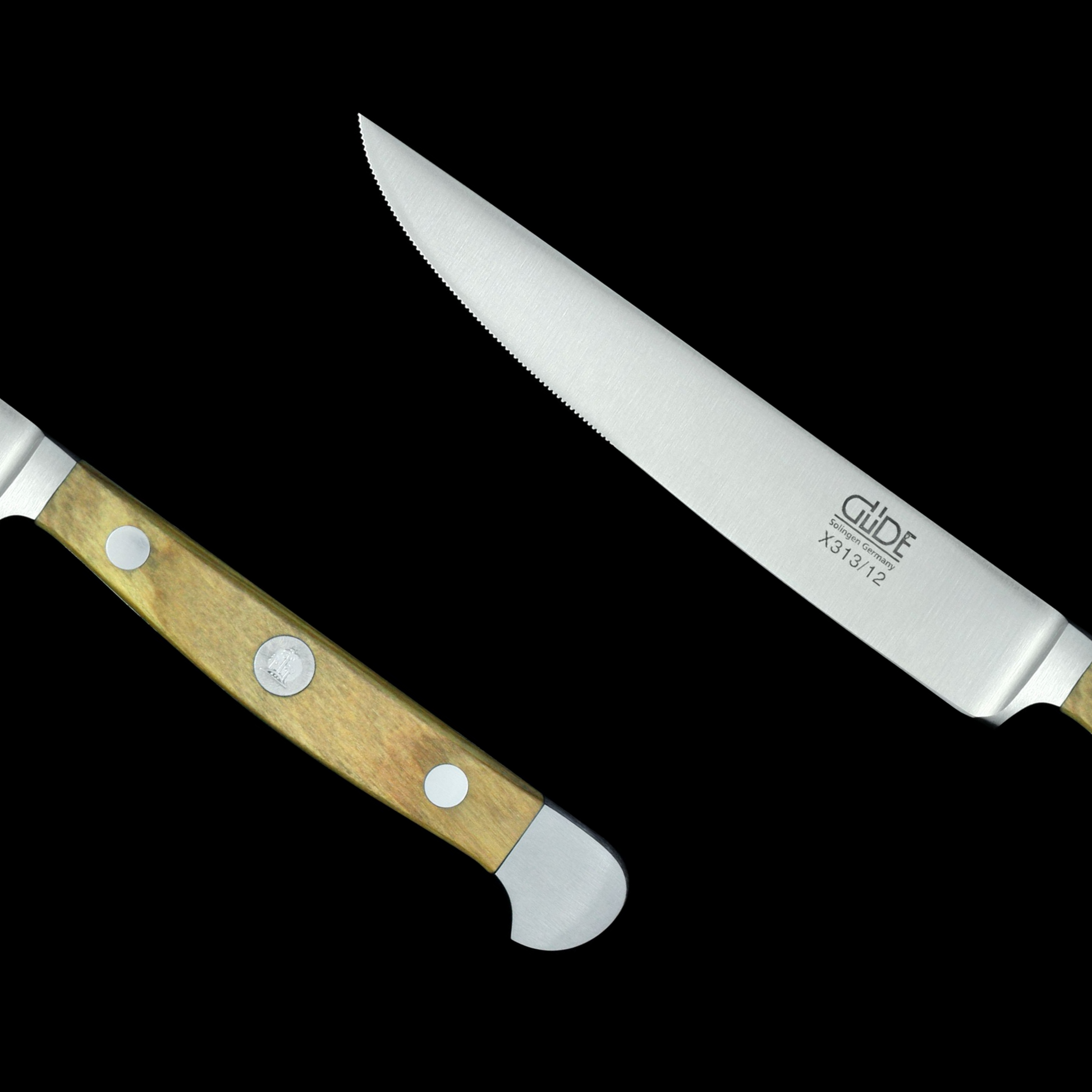 Gude Alpha Olive Series Forged Double Bolster Steak Knife 4 1/2", Olivewood Handle and Serrated Blade - GuedeUSA