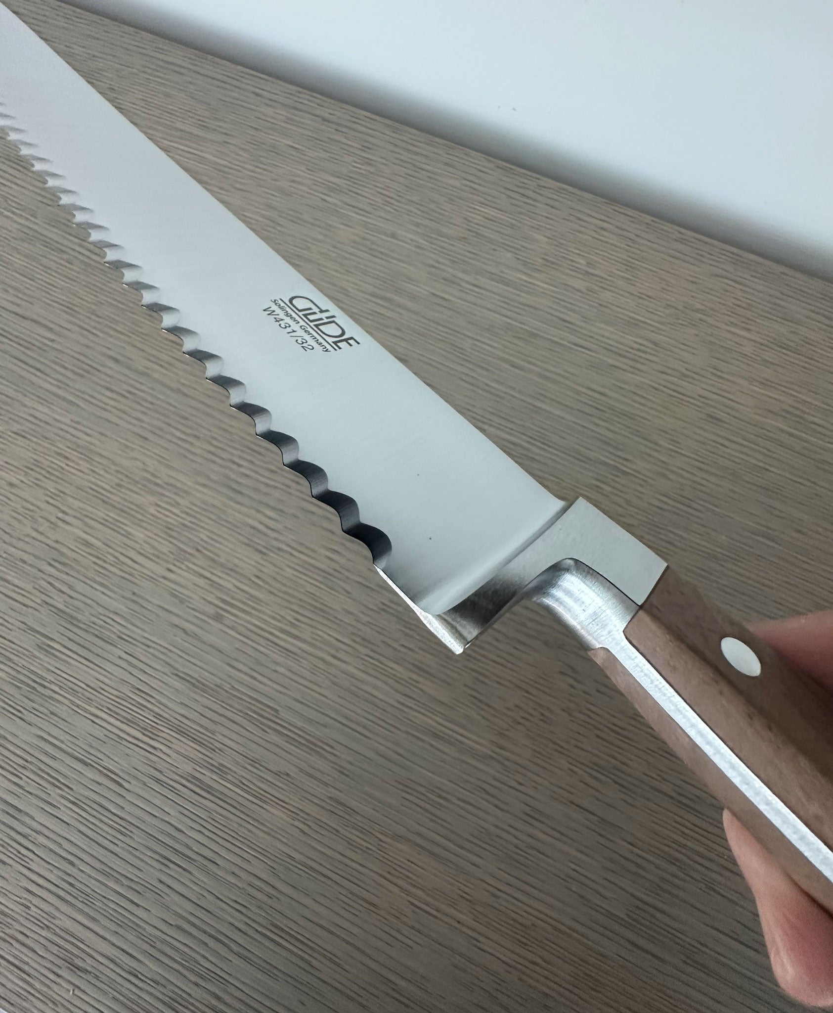 Güde Alpha Walnut Bread Knife 12" | Hand-Forged German Serrated Knife for Right & Left-Handed Use - Gude Shop USA