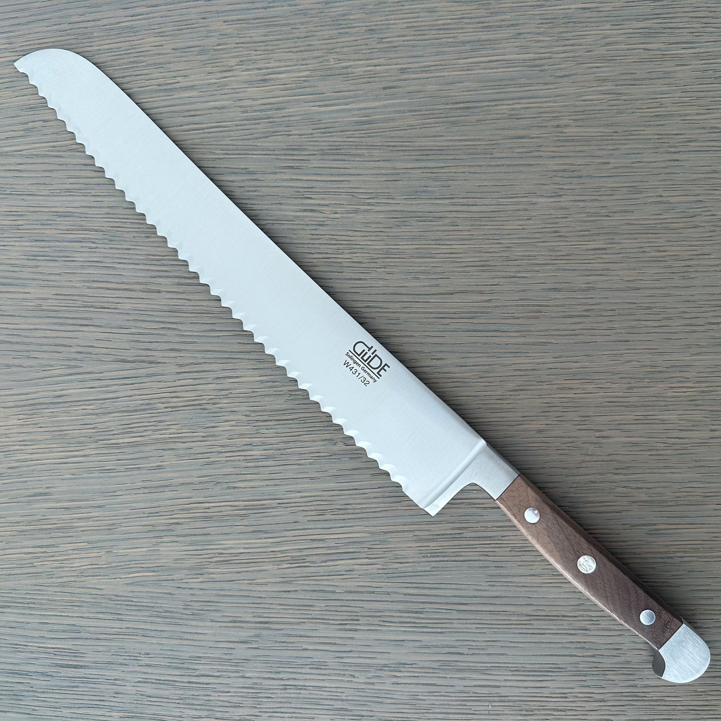 Güde Alpha Walnut Bread Knife 12" | Hand-Forged German Serrated Knife for Right & Left-Handed Use - Gude Shop USA