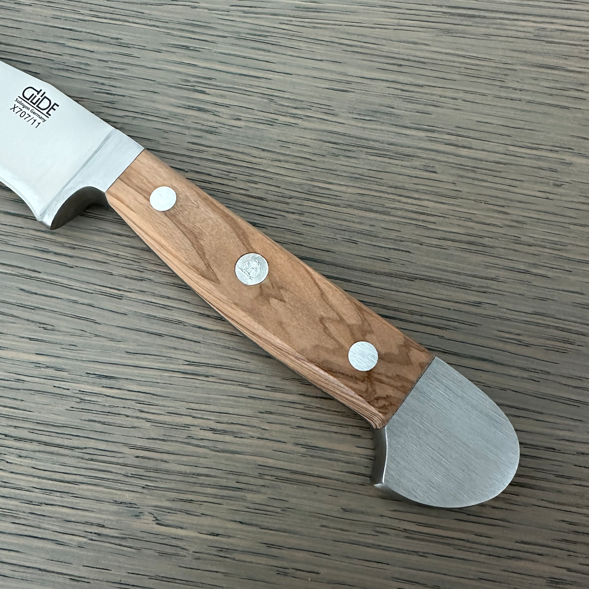 Güde Alpha Olive Series Bavarian Utility Knife 4-inch, high-carbon stainless steel blade built to hold its edge