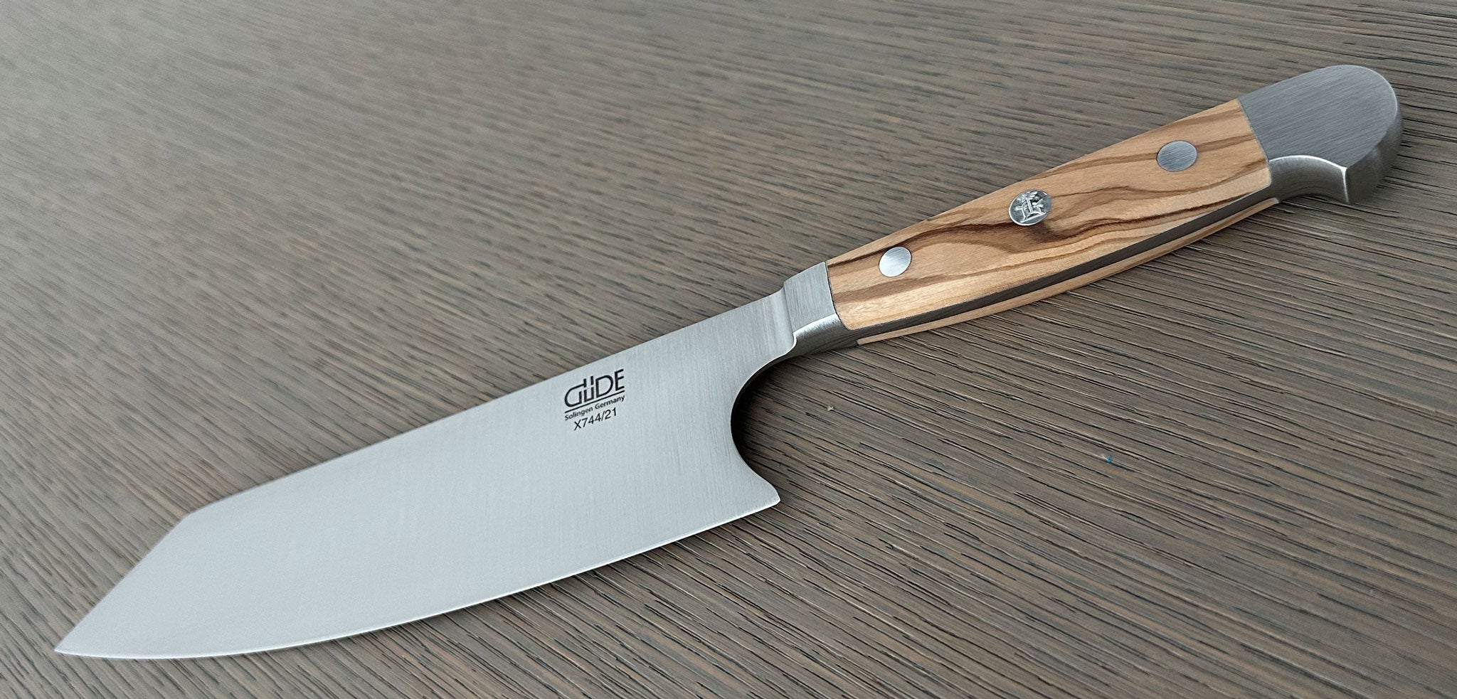 Güde Alpha Olive Kiritsuke Chef's Knife, hand-wash olive wood handle
