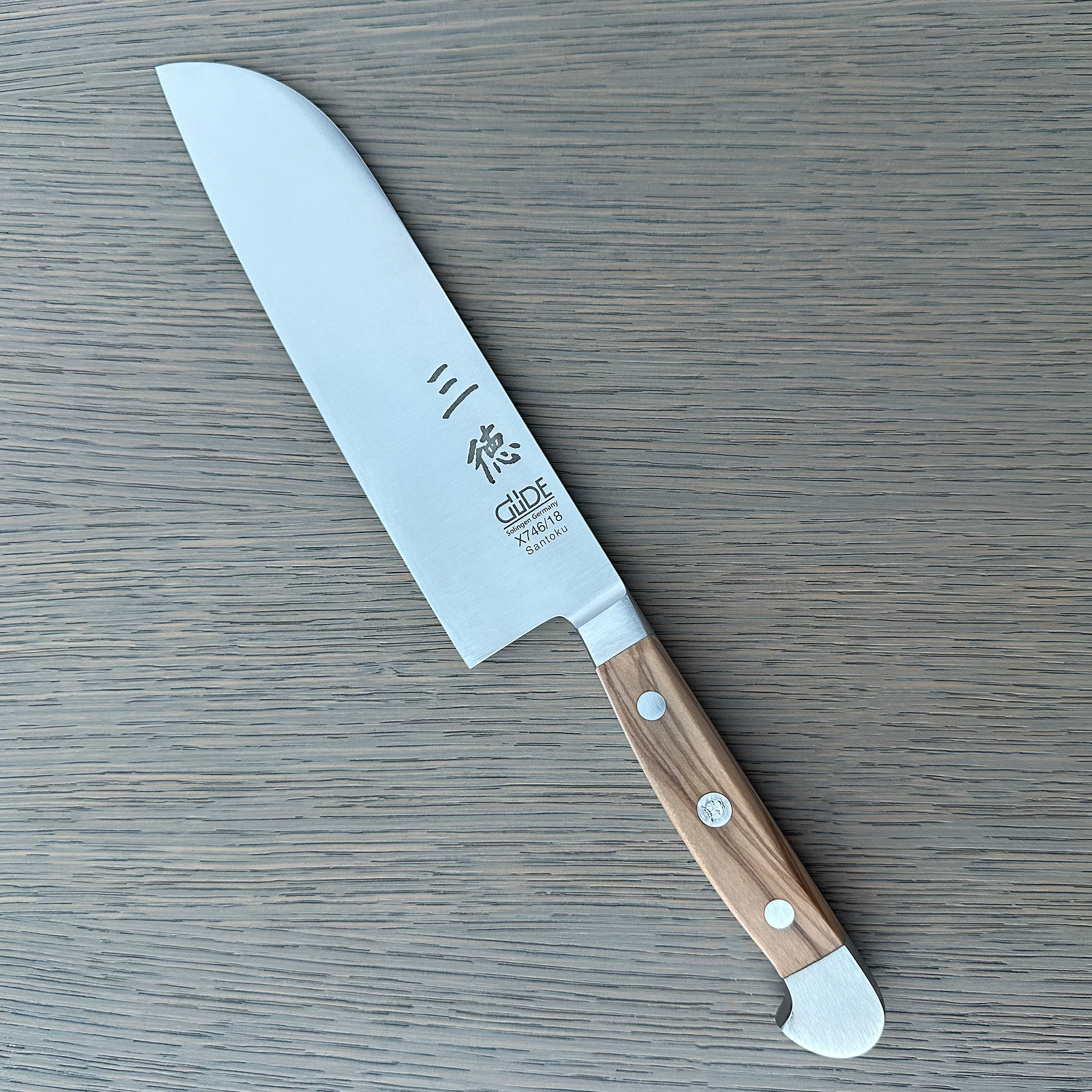 Gude Alpha Olive Series Forged Double Bolster Santoku Knife 7-in, Olivewood Handle – Gude Shop USA