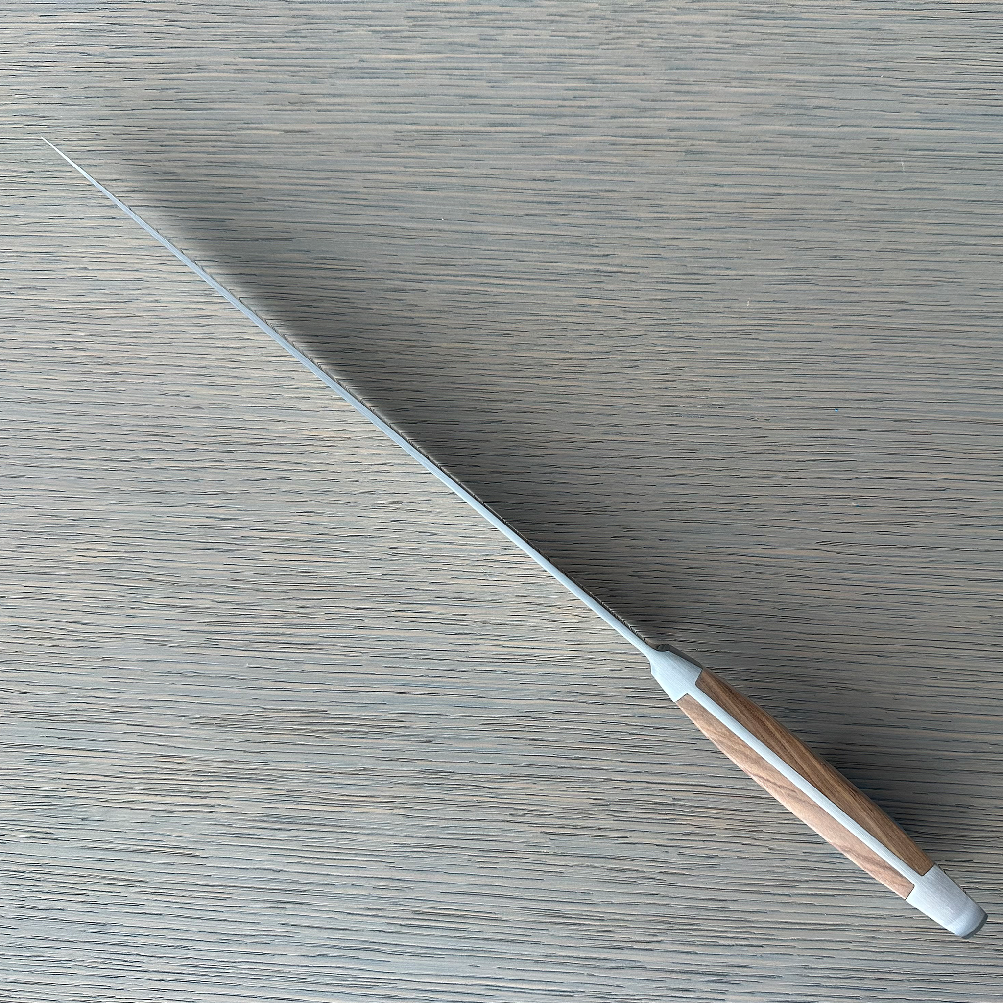 Güde Alpha Olive Series Slicing Knife 10-inch, hand-wash olive wood handle to preserve the natural grain