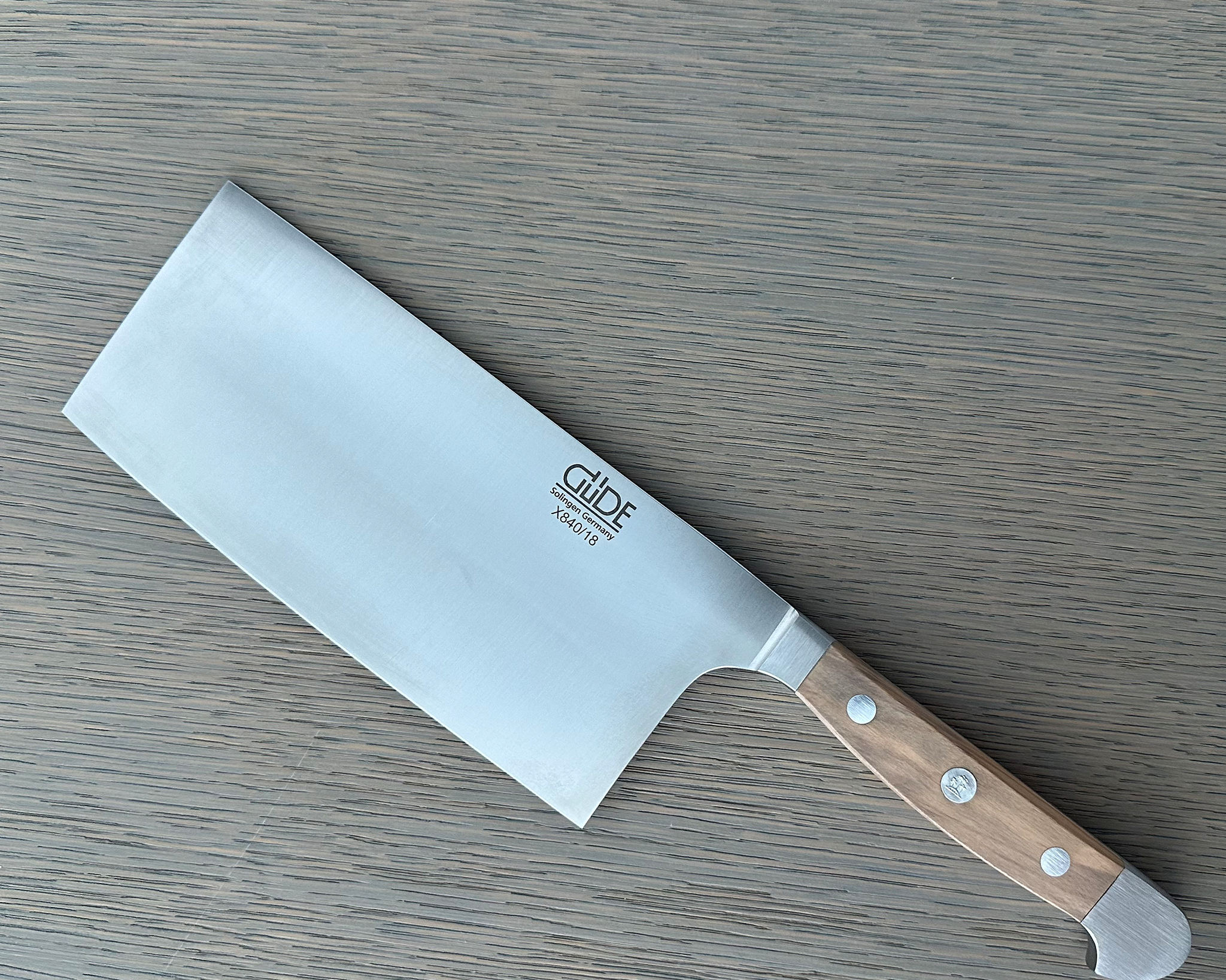 Gude Alpha Olive Series Forged Double Bolster Cleaver 7-in / 10.5-oz, Olivewood Handle – Gude Shop USA