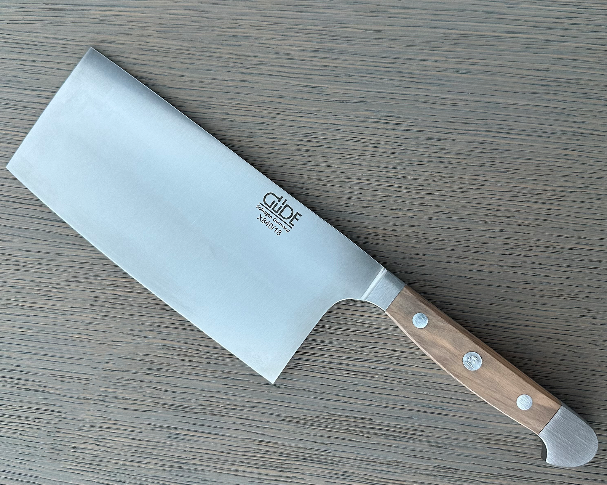 Gude Alpha Olive Series Forged Double Bolster Cleaver 7-in / 10.5-oz, Olivewood Handle – Gude Shop USA